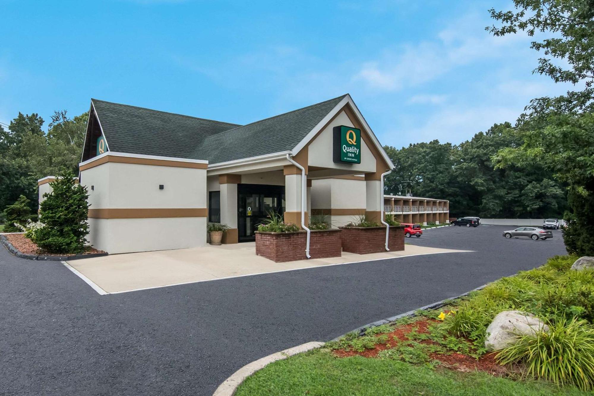 Quality Inn Westfield - Springfield Exterior photo