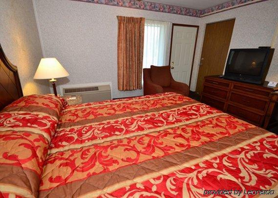 Quality Inn Westfield - Springfield Room photo